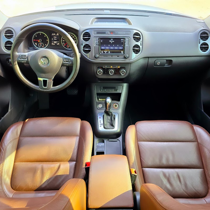 Auto Z-24 reliable vehicles for Albanian Riviera